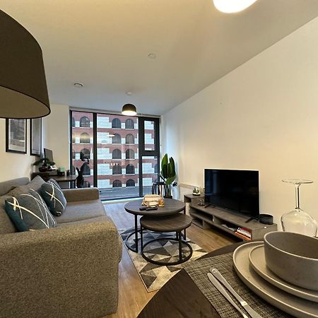 Cozy City Centre Apartment With Free Parking And Free Gym Бирмингам Екстериор снимка