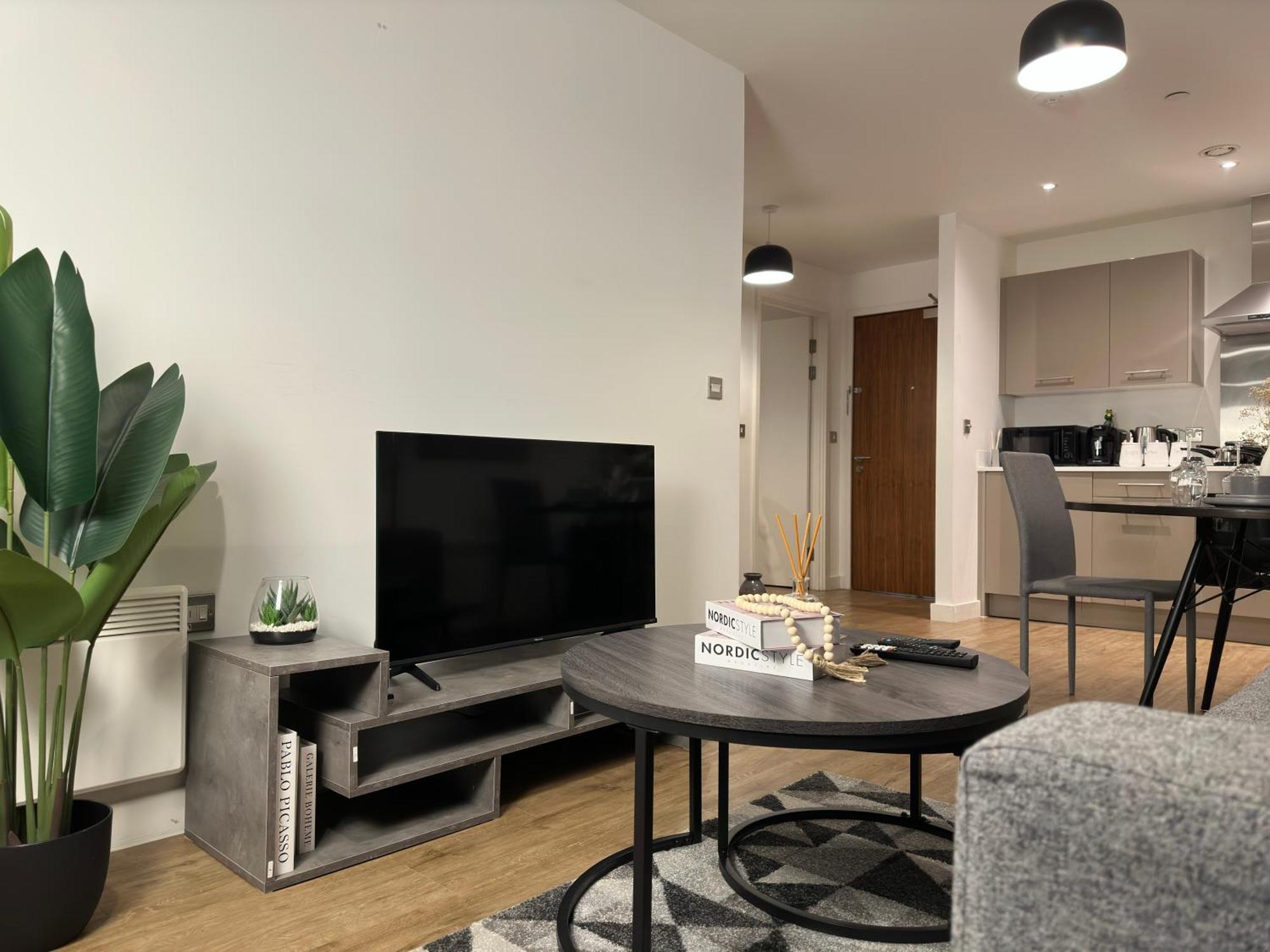 Cozy City Centre Apartment With Free Parking And Free Gym Бирмингам Екстериор снимка