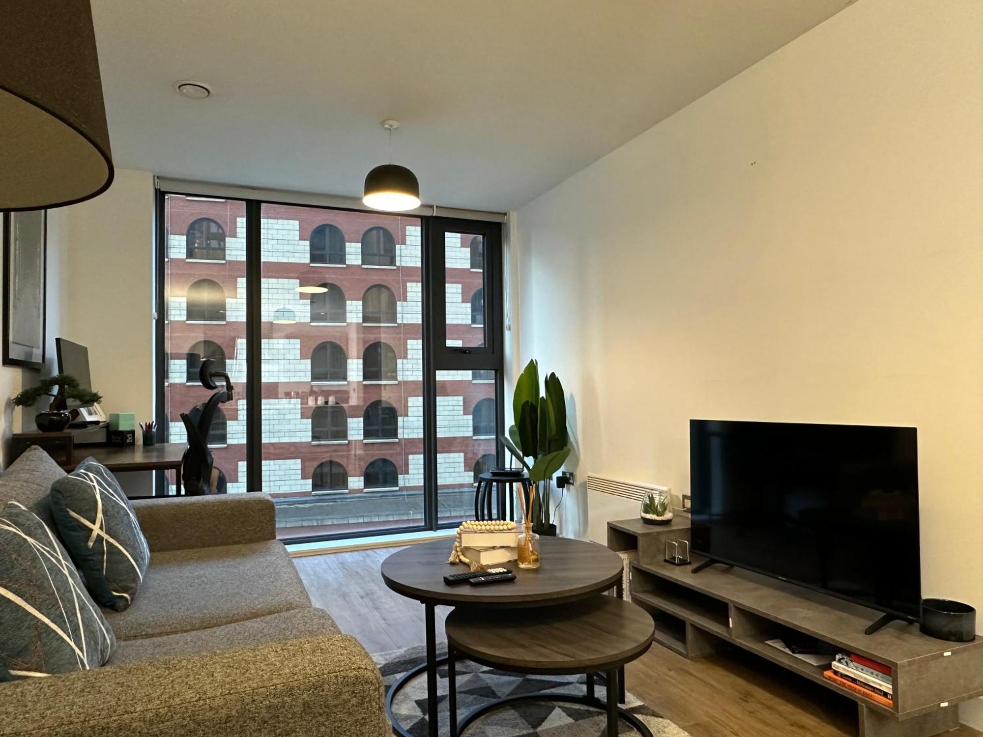 Cozy City Centre Apartment With Free Parking And Free Gym Бирмингам Екстериор снимка
